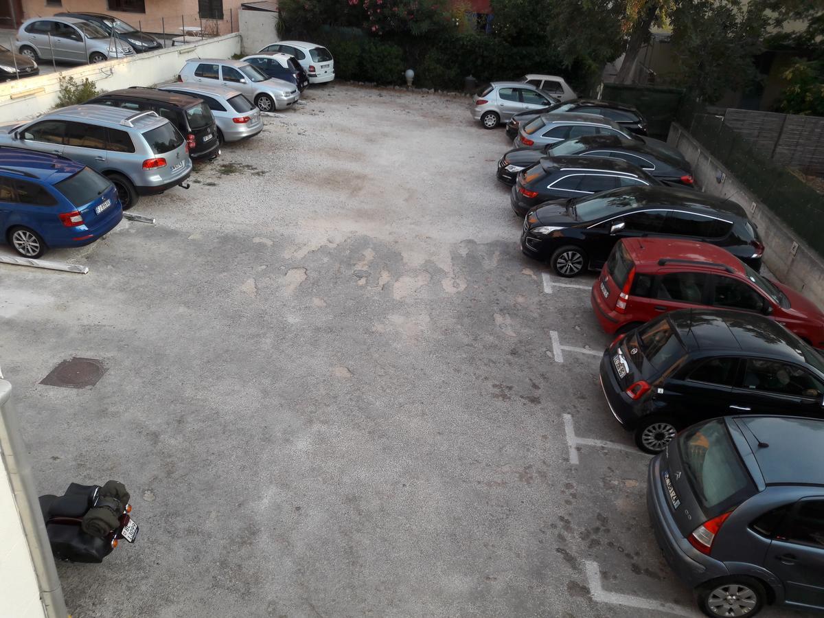 Hotel Du Parc Hyères Екстериор снимка