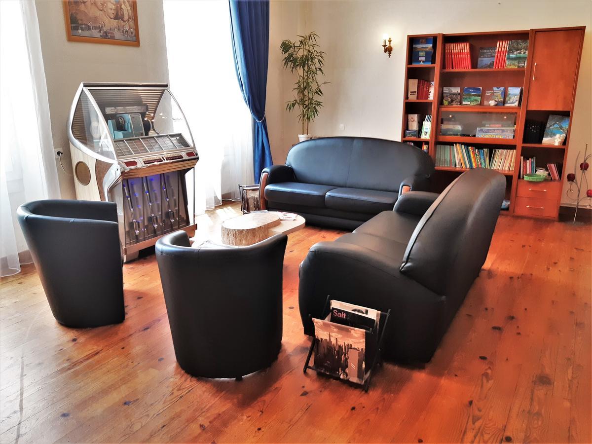Hotel Du Parc Hyères Екстериор снимка